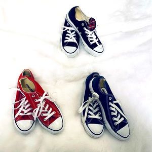 CONVERSE ALL STAR SET OF THREE PAIRS OF SHOES
